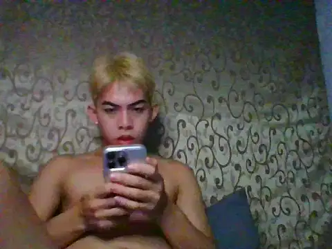 Urhotsilverboy Pertunjukan Webcam