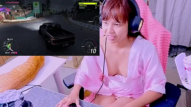 Kana_G live XXX chat