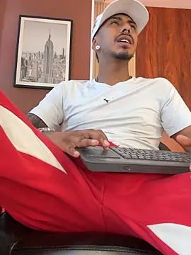Latinmoster_boss 网络视讯表演