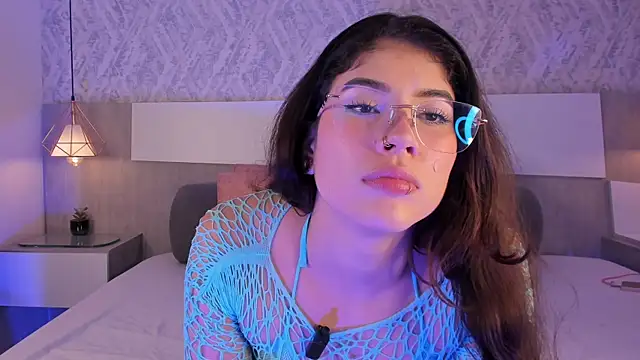 دردشة Vittoria__rossi الجنسية المباشرة