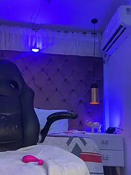 Sussan__ Live XXX Chat