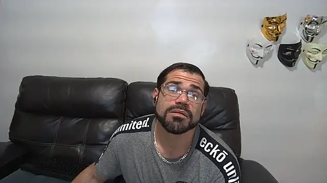 Zander823's Webcam Show