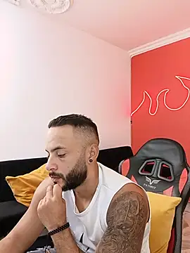แชท XXX สดของ Mike_savage3