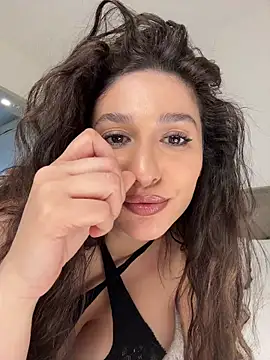 IrisBlues' Live XXX Chat