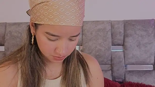 emilyrouxe 라이브 XXX 채팅