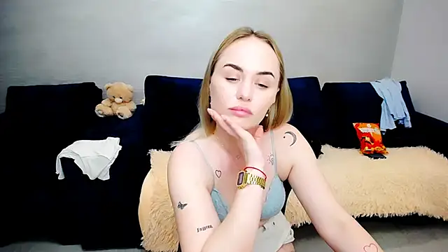 دردشة LiluMoon__ الجنسية المباشرة