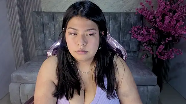 Isaa_s Chat XXX in diretta
