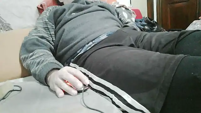 Show modela messi_syssy na web-kameri