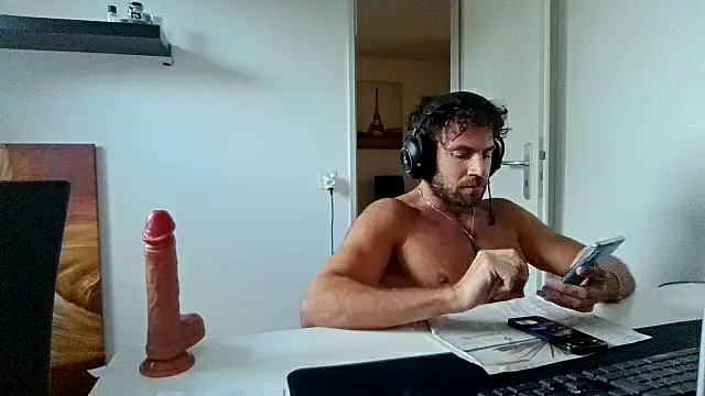 alpha-hunk Live XXX-Chat