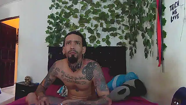 Онлайн чат XXX caribbeanlover1