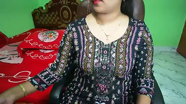 BengaliQueenStar 即時 XXX 聊天