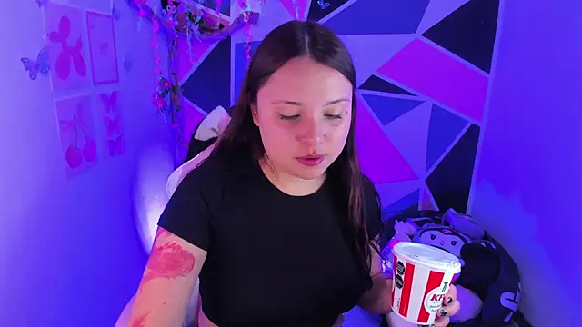 little_emma0 Chat XXX live