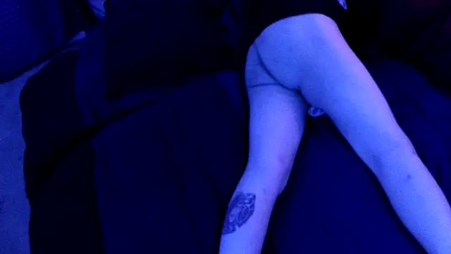Time2playN303party Show Webcam