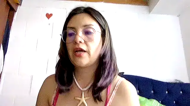 Chat +18 de princessbella93 ao vivo