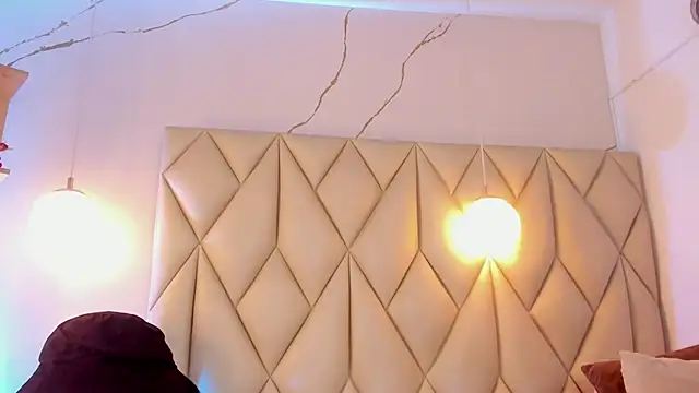Chat +18 de angelswets ao vivo