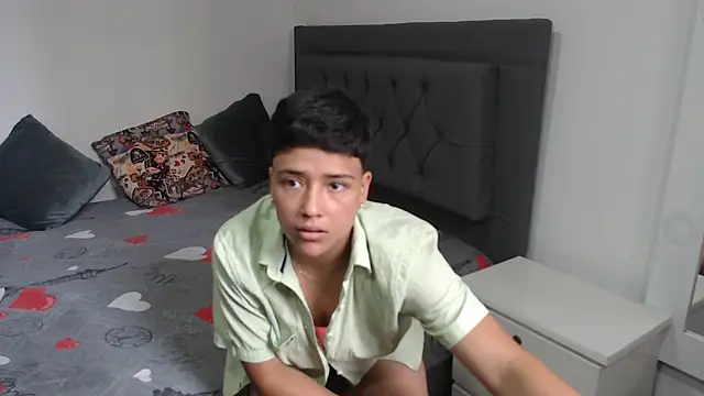 BlakeTaylor21 – Naživo XXX chat