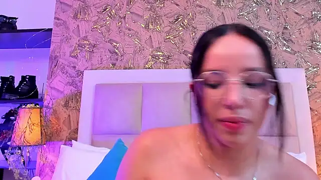 ValkyriaSteel Live XXX-chat