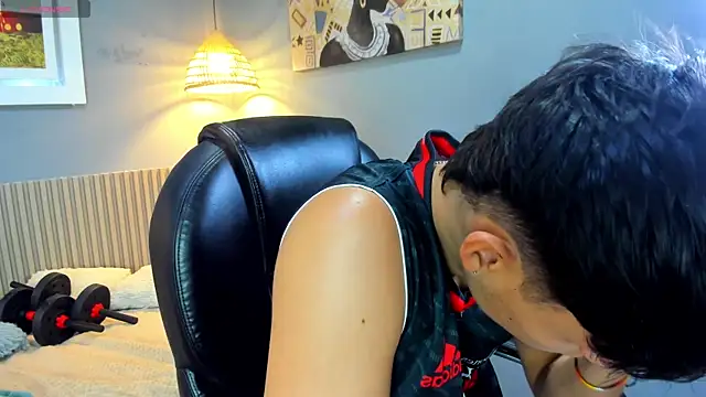 drago_ivan Show in webcam