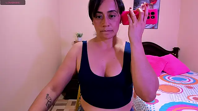 Chat XXX en directo de sara_florez12