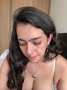 دردشة Nicollemays الجنسية المباشرة