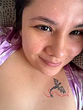 CurlyMilf_Vannexxxa's Live XXX Chat