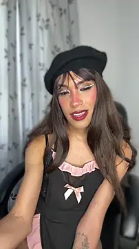 Chatroom XXX en direct de Liz_Hills