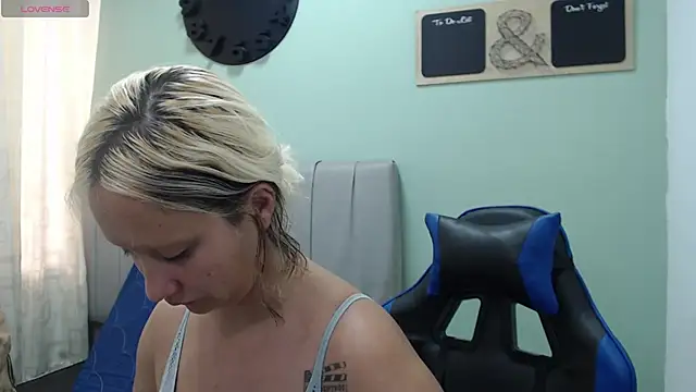 Czat XXX na żywo – dafne_kim