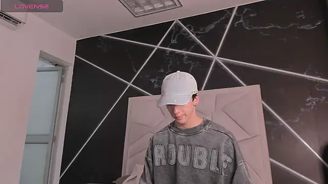 Chat XXX en directo de AerumChae