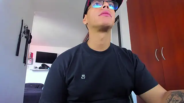 _John_Boy_ Pertunjukan Webcam