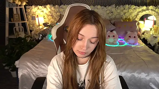LizzaMoonn's Live XXX Chat