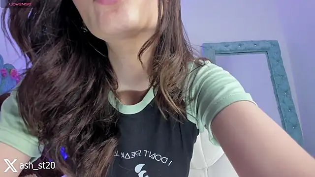 Ash_20_'s Live XXX Chat
