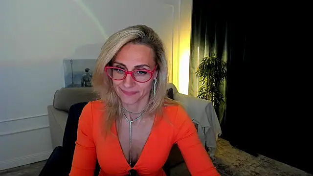 XXX chat uživo modela MuseOfStage