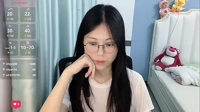 Živý XXX chat Luna-666