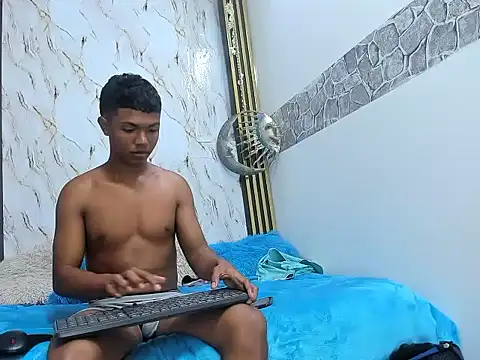 lonjitas_twink_hot webkamerás műsora