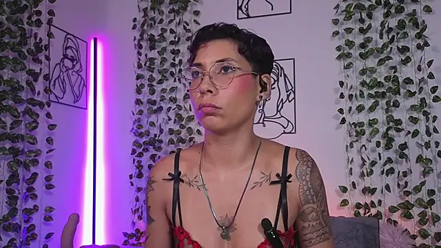 Czat XXX na żywo – MiaMorgan_