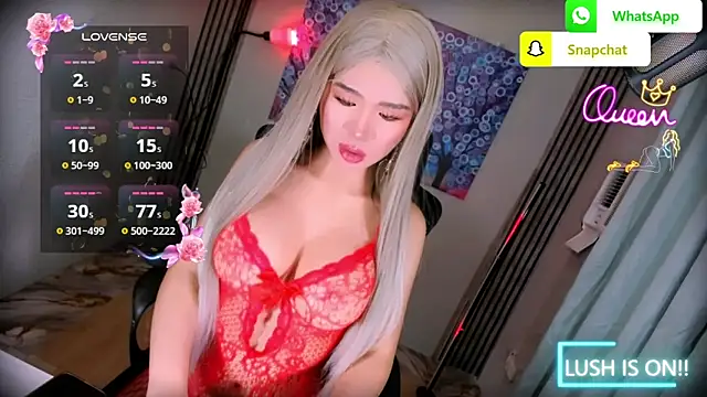 Živý XXX chat xBigSurpriseLorainex