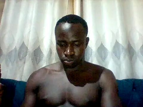 Show modela mclntz_bbc na web-kameri