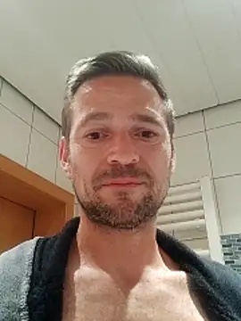 janosch319 Webcam-Show
