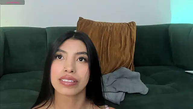 Tiffany_Low – Naživo XXX chat