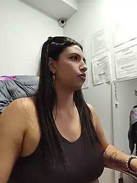 TAMMYBLACKK's Live XXX Chat