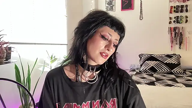 ELENA_UMBRA élő XXX-chatje