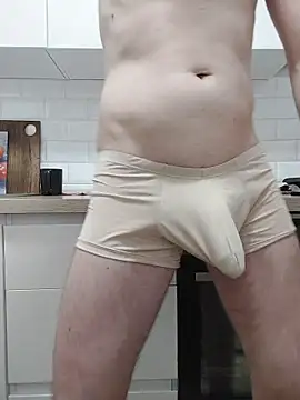 Longbow_Mark – Naživo XXX chat