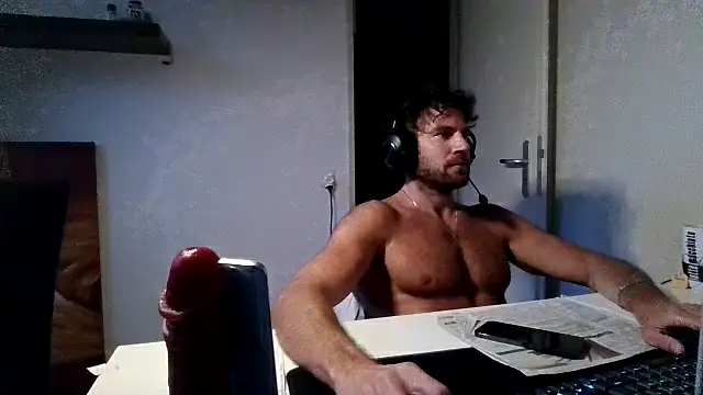 alpha-hunk Show Webcam