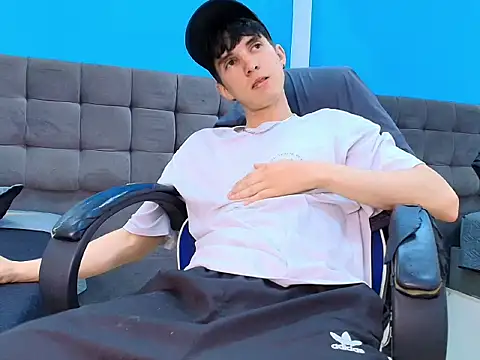 Jheampiiero's Live XXX Chat