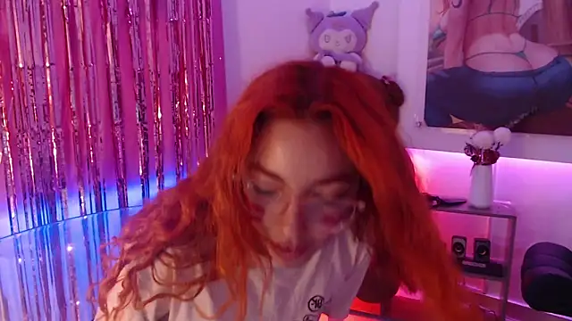 mere_in_redd – Naživo XXX chat