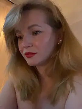 Lady__Maria – Naživo chatovacia miestnosť