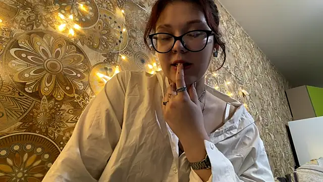 Chat +18 de SigningOculus ao vivo