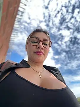 دردشة DIANITA_1988 الجنسية المباشرة