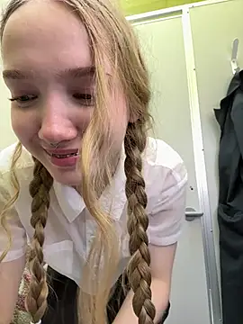 Show modela bambi_lu na web-kameri