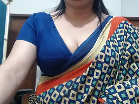 Chat +18 de Maisa-130 ao vivo